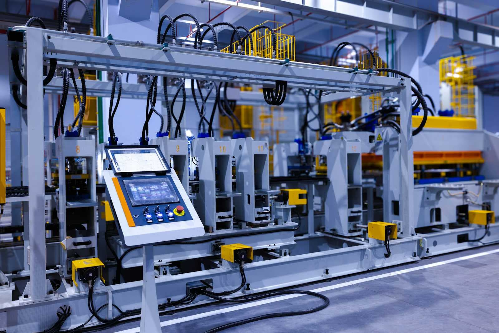 Boost Manufacturing Efficiency with IoT: Real-Time Monitoring and Control